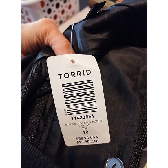 NWT Torrid Women's Career Pants Stretch High Rise Relax Trousers Gray Size 18R - Picture 8 of 8